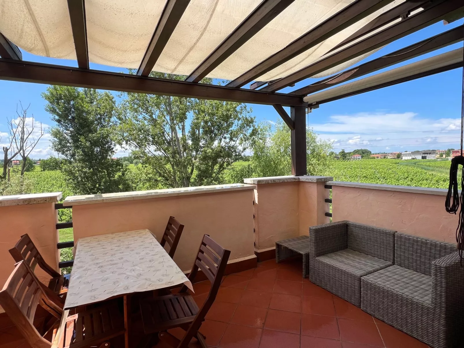 Wohnung im Resort mit großes Schwimmbad und Sportbereich-Binnen