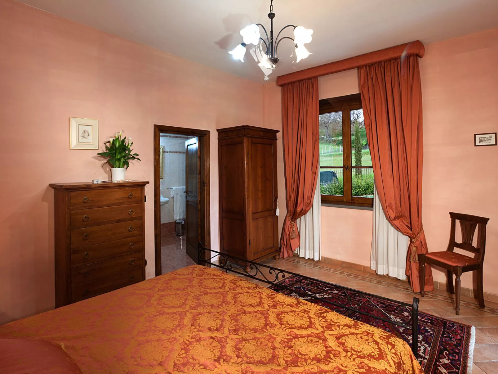 Villa Ferraguzzo in der Toskana mit Pool, Klimaa-Binnen