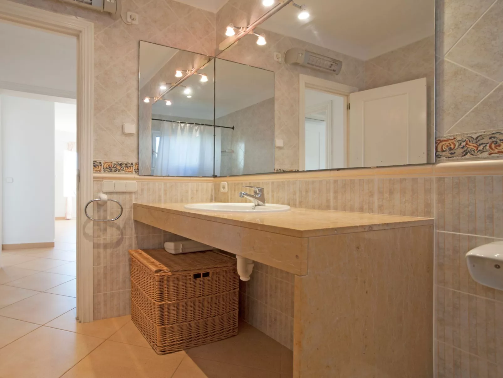 Can Alou - Dorfhaus mit mediterranem Charme-Image-tags.info