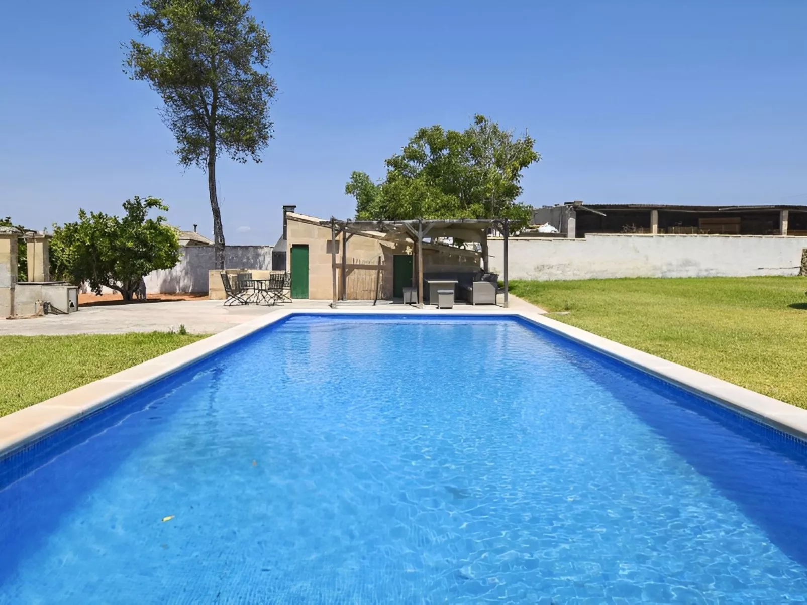 Finca "Valls" mit Garten, Grill und Terrasse