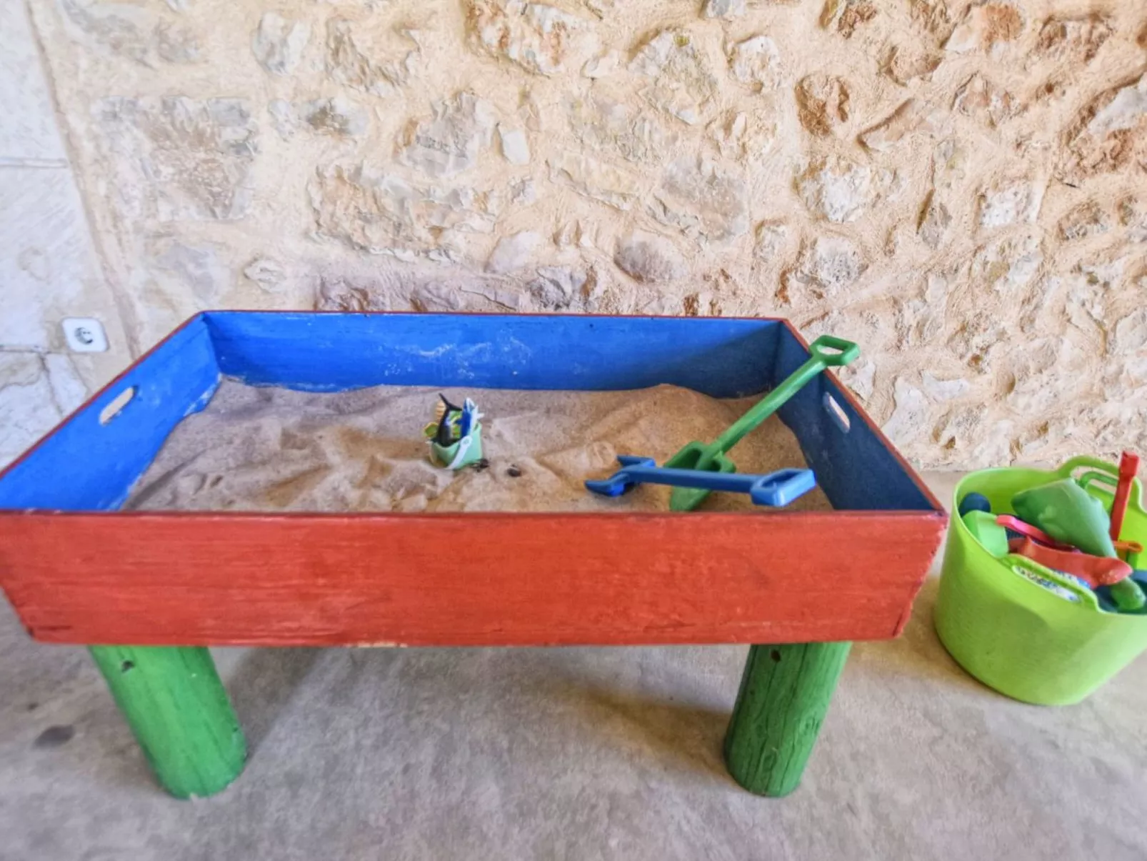 Wunderschönes Ferienhaus in Vilafranca De Bonany mit Privatem Pool-Image-tags.info