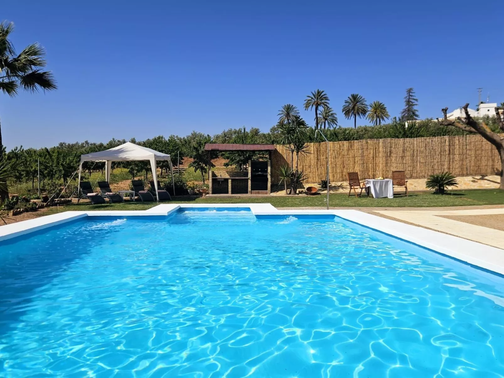 Ländliches Haus Limones-Image-tags.info