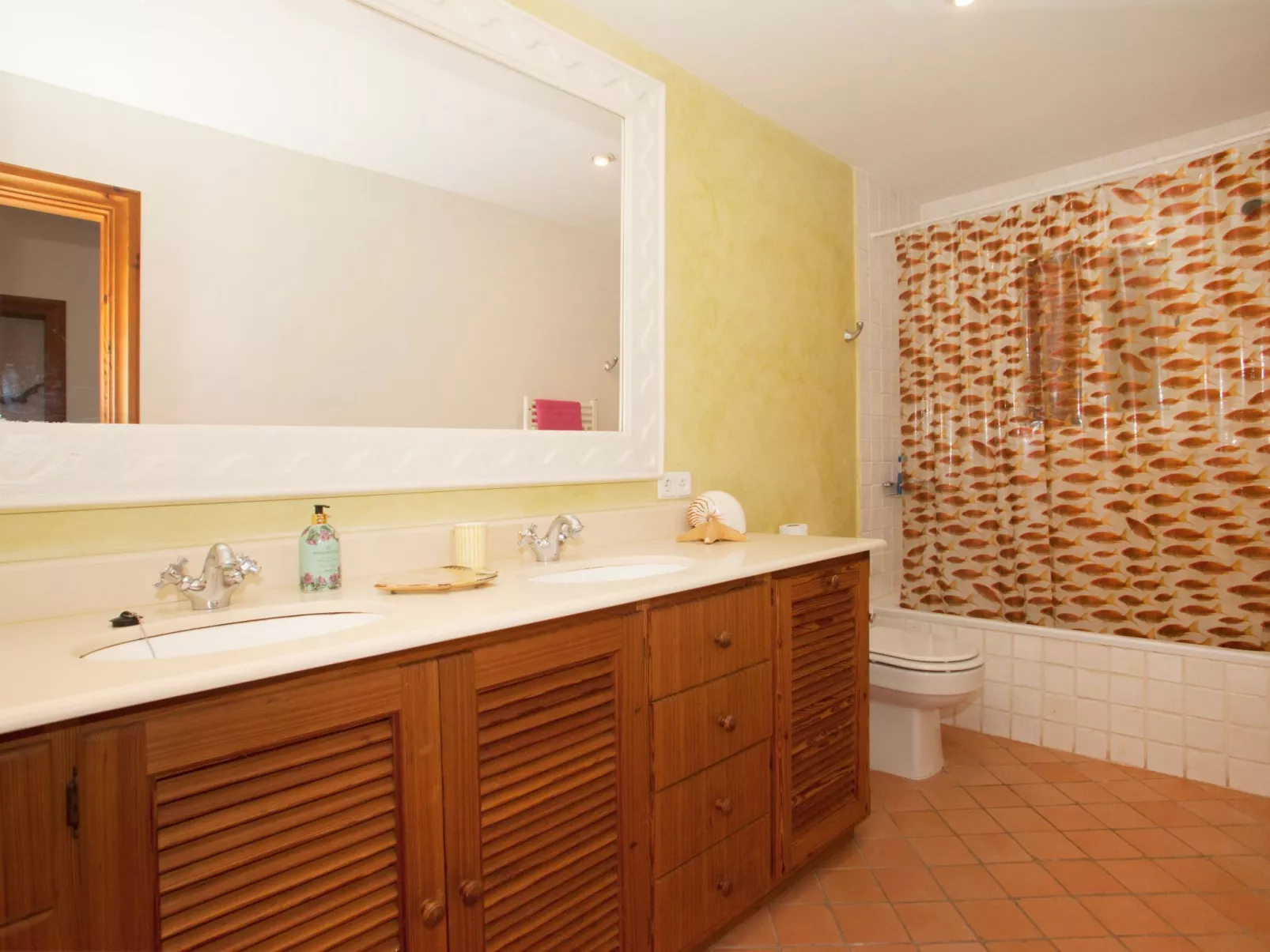 Charmante Familienvilla am Meer von Son Veri-Binnen