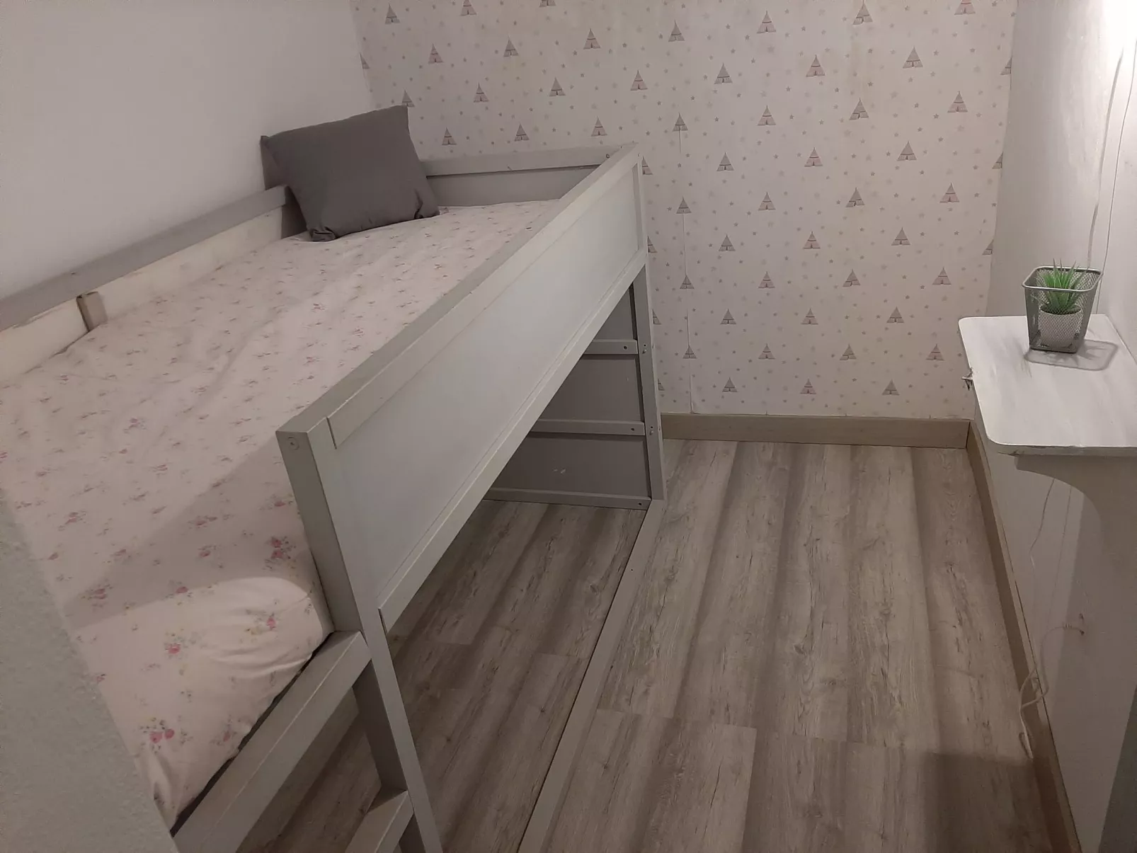 Landwohnung mit Bergblick-Image-tags.info