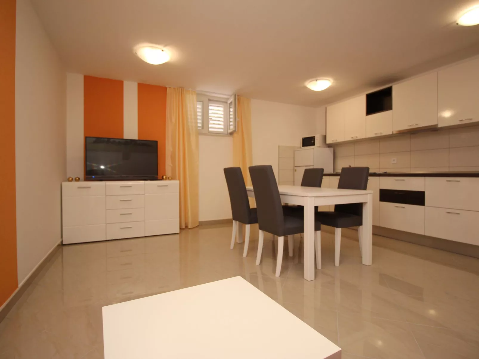 Gemütliche Ferienwohnung in Baška mit gemeinsamem Pool und Grill