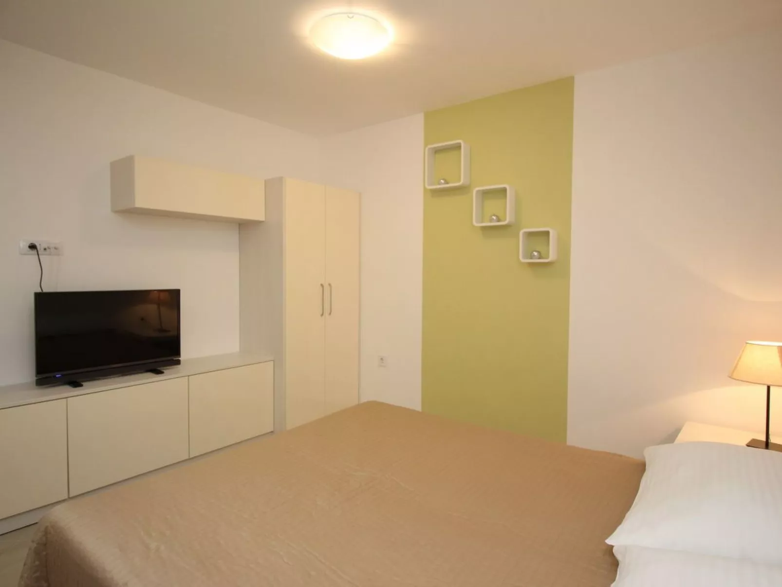 Appartement in Baška mit gemeinsamem Pool und Grill