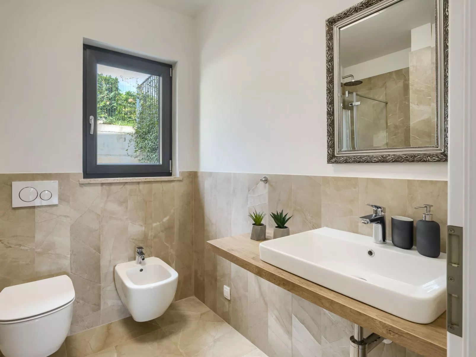 Erdgeschosswohnung Moonlight mit Terrasse