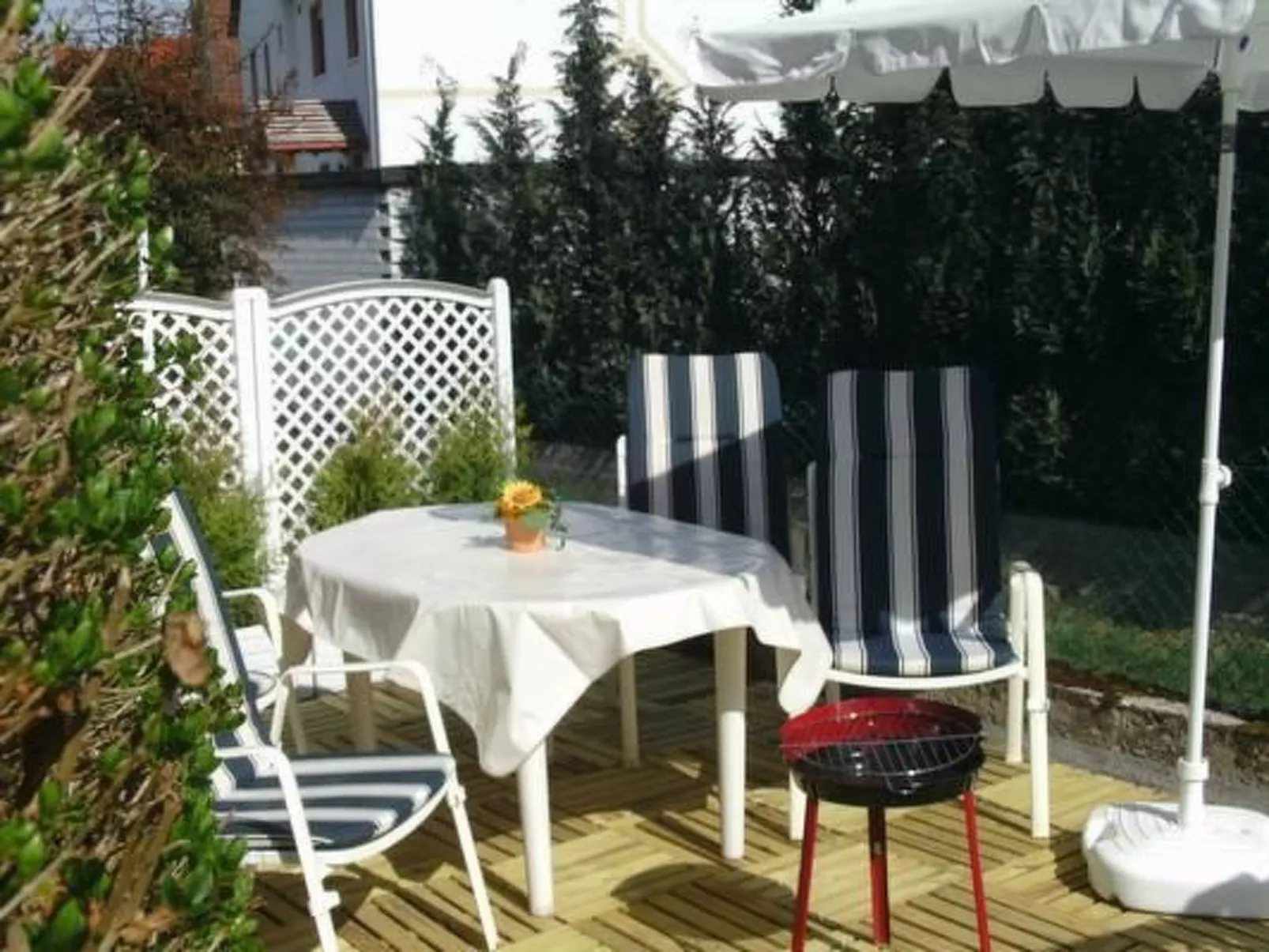 Appartement in Abenheim mit Grill und Terrasse