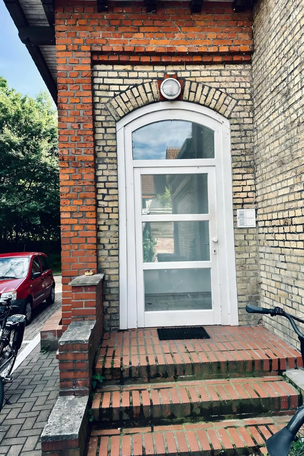 Wohnen im Turm-Buiten