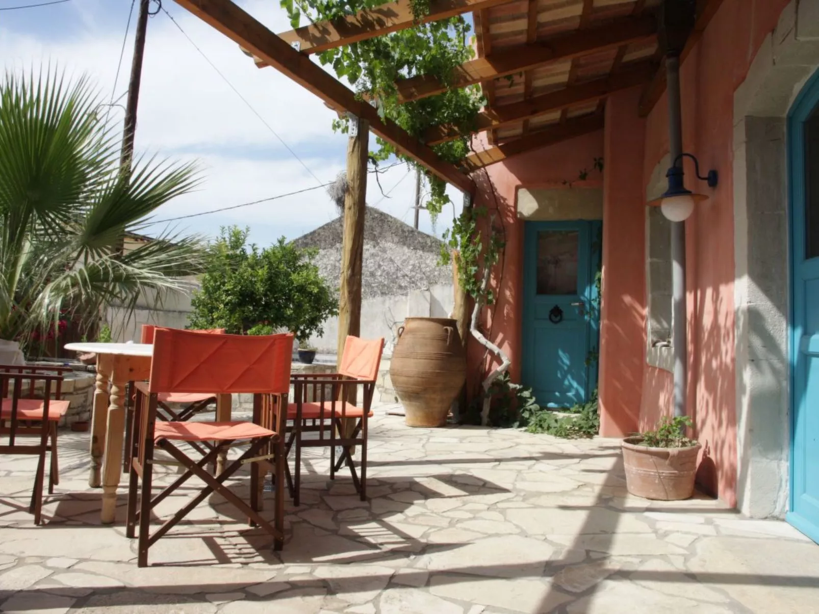 Ruhig gelegenes Ferienhaus mit eigenem Pool