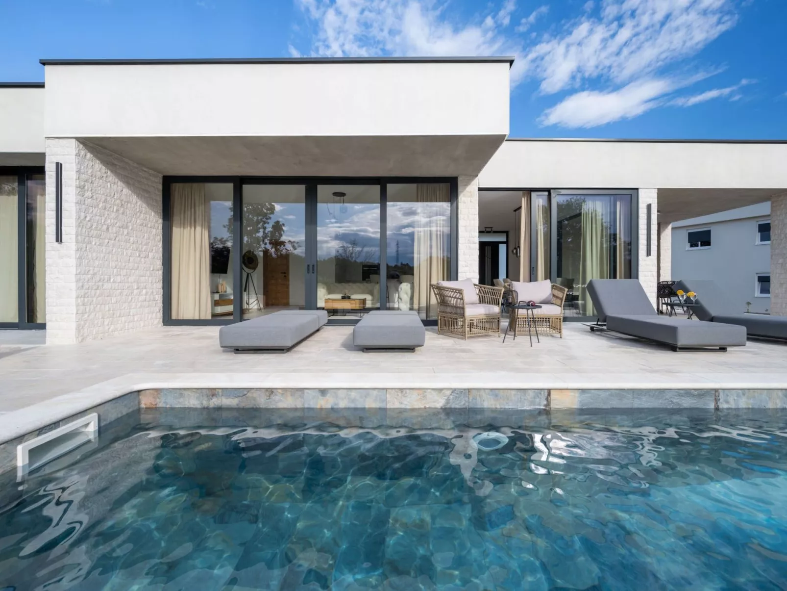 Sunset Villa Santalezi