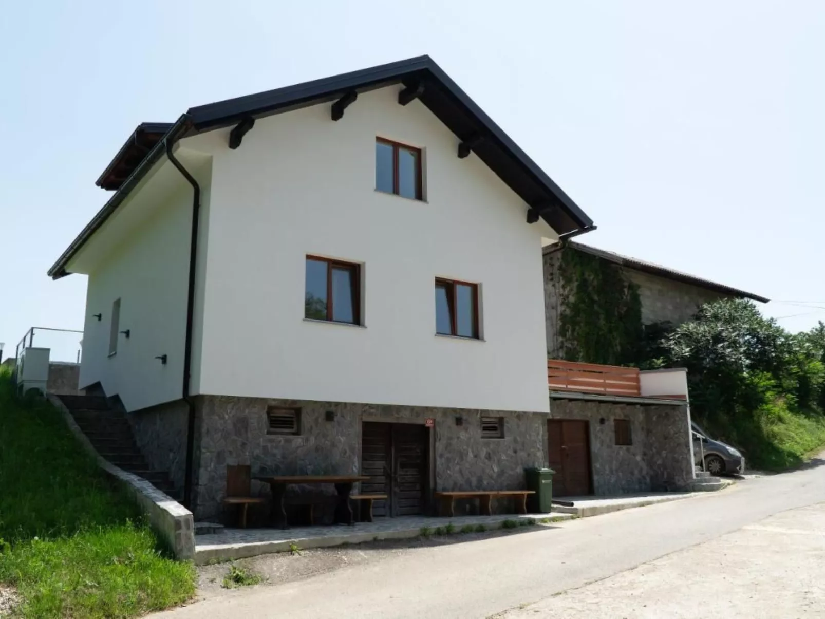 Natur- und Weinresort Lipej