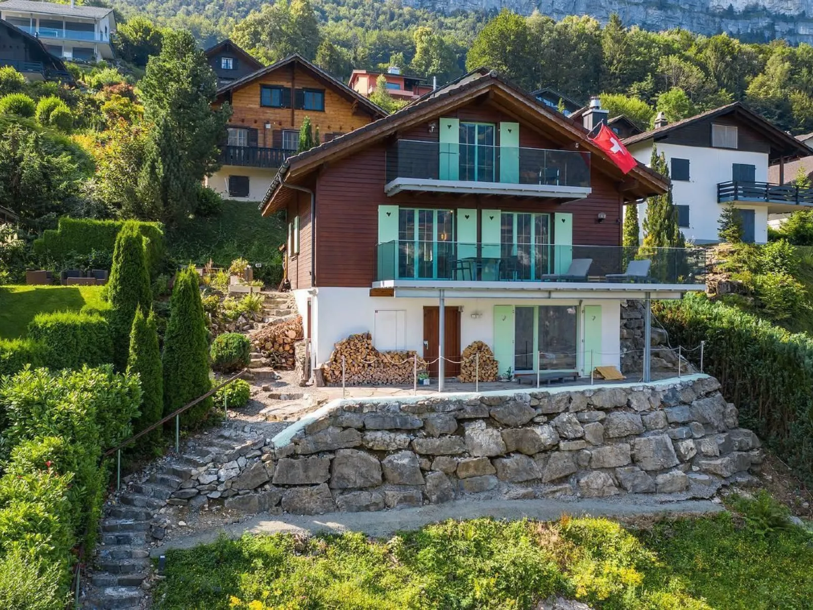 Wunderschönes Luxus-Chalet mit Seesicht-Buiten