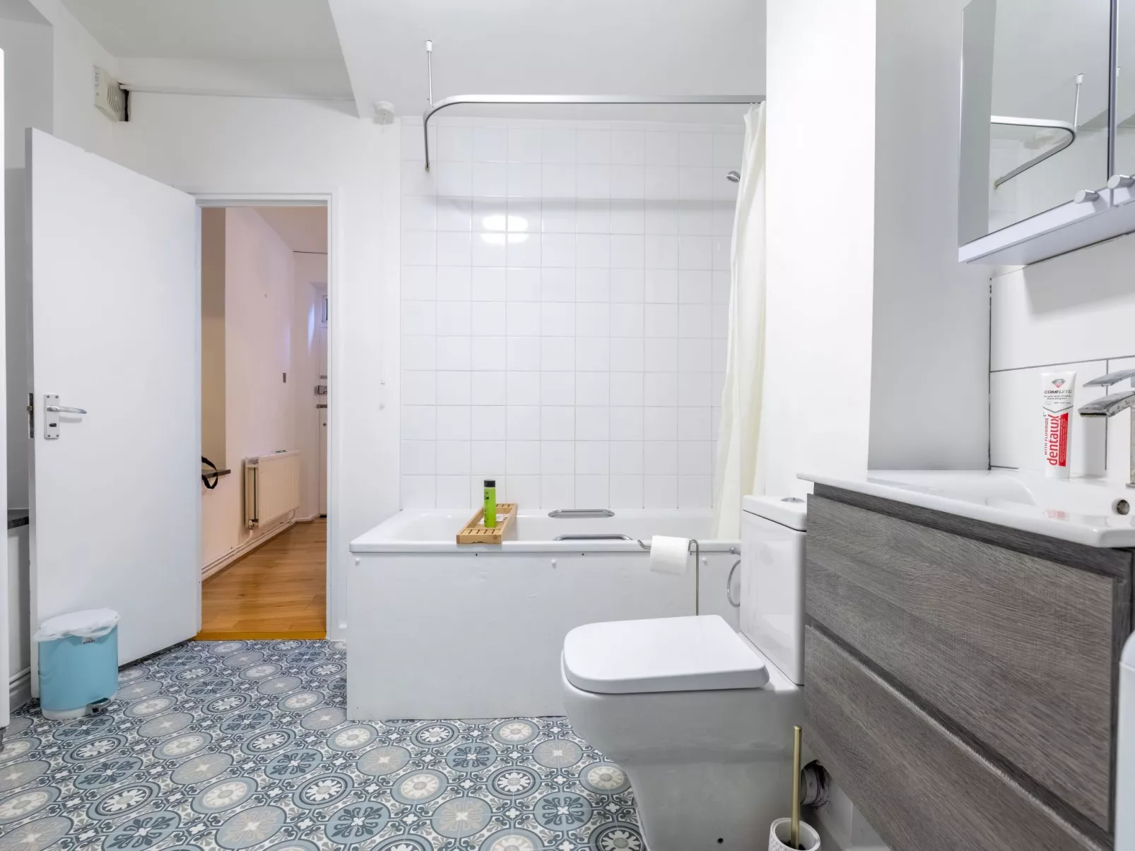 Ruhige Lage im Zentrum Londons, flexibles Einchecken