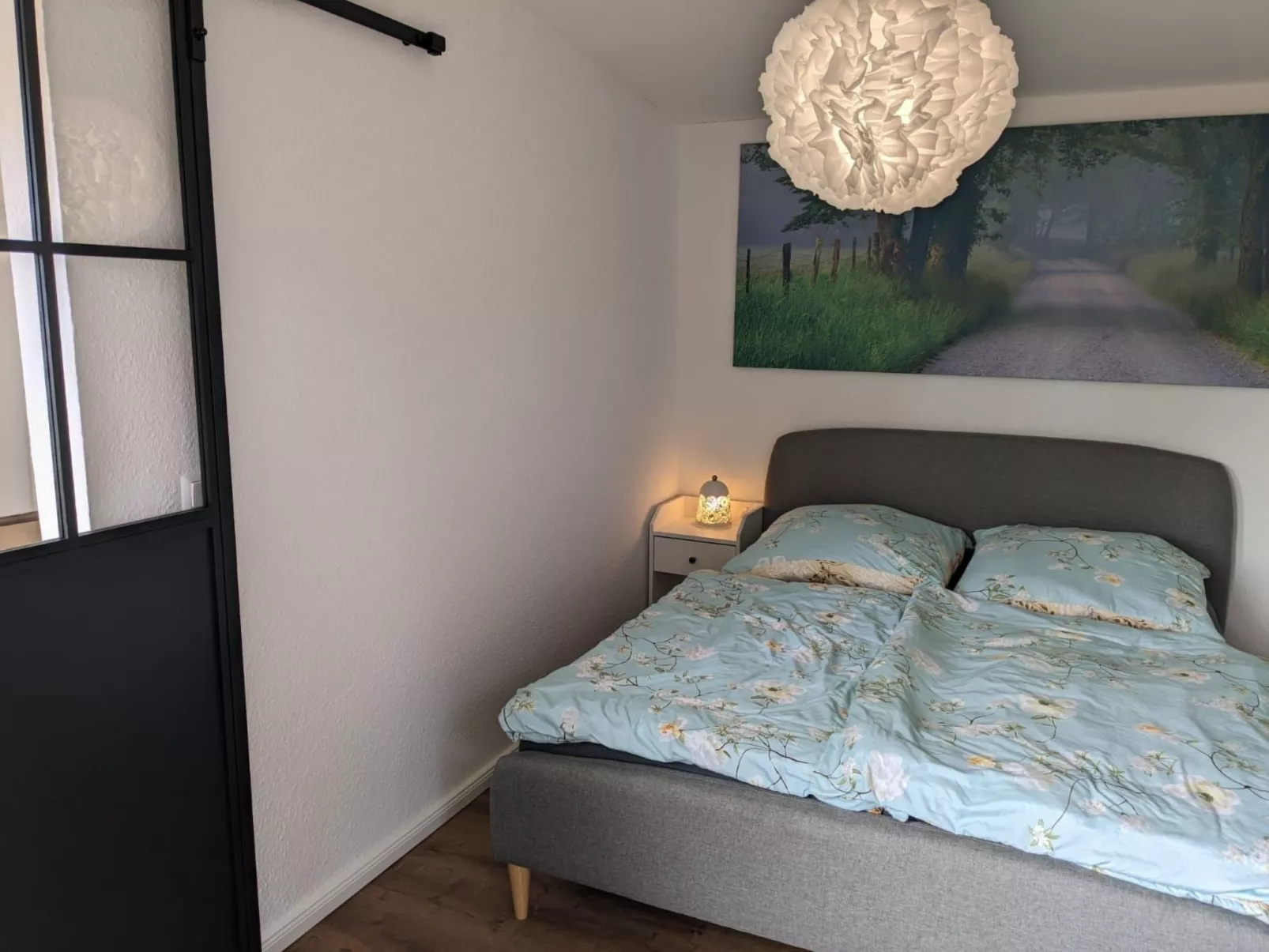 In Süd-Waldhanglage mit tollem Seeblick