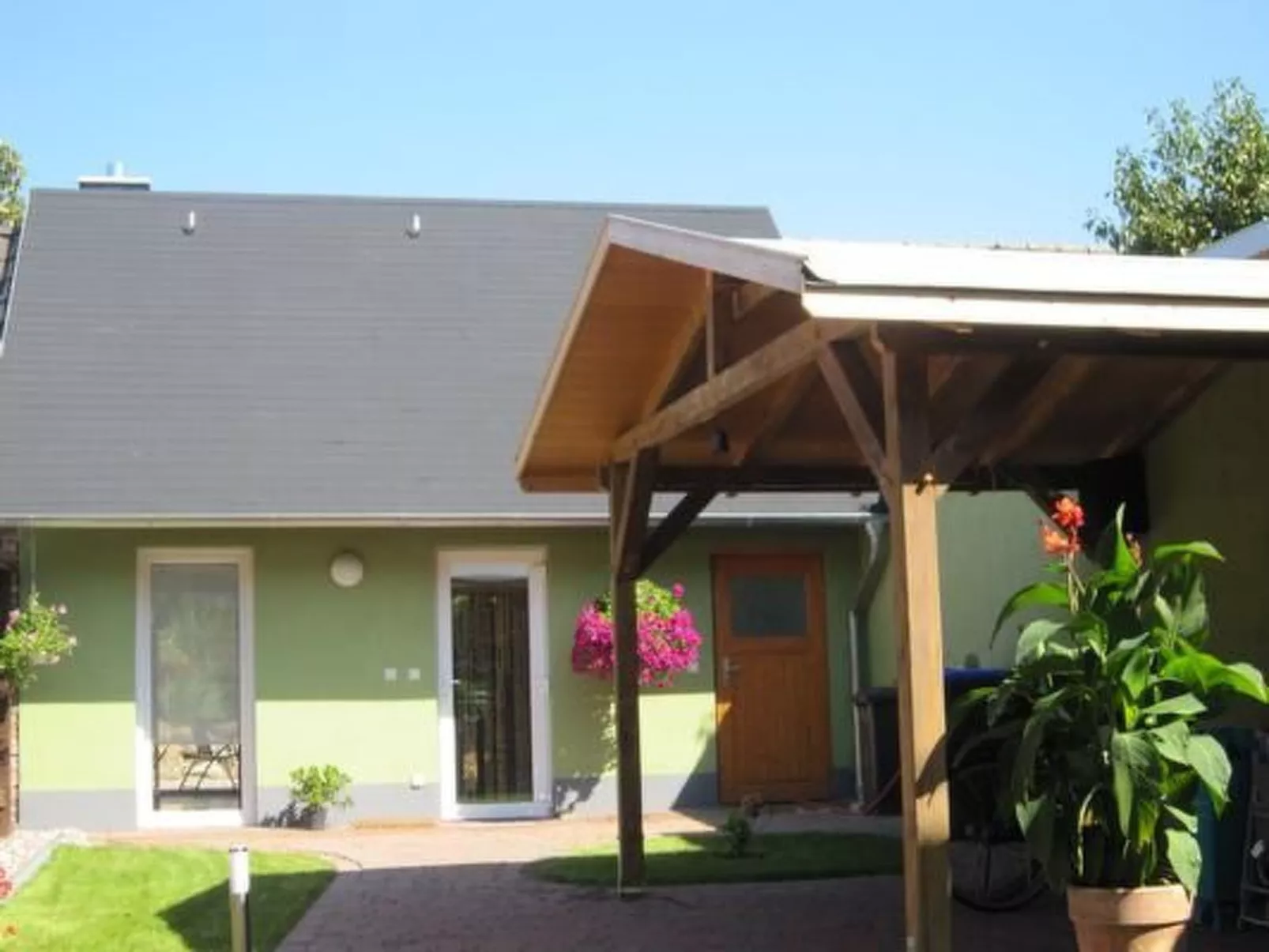 Malchow mit Grill, Garten und Terrasse