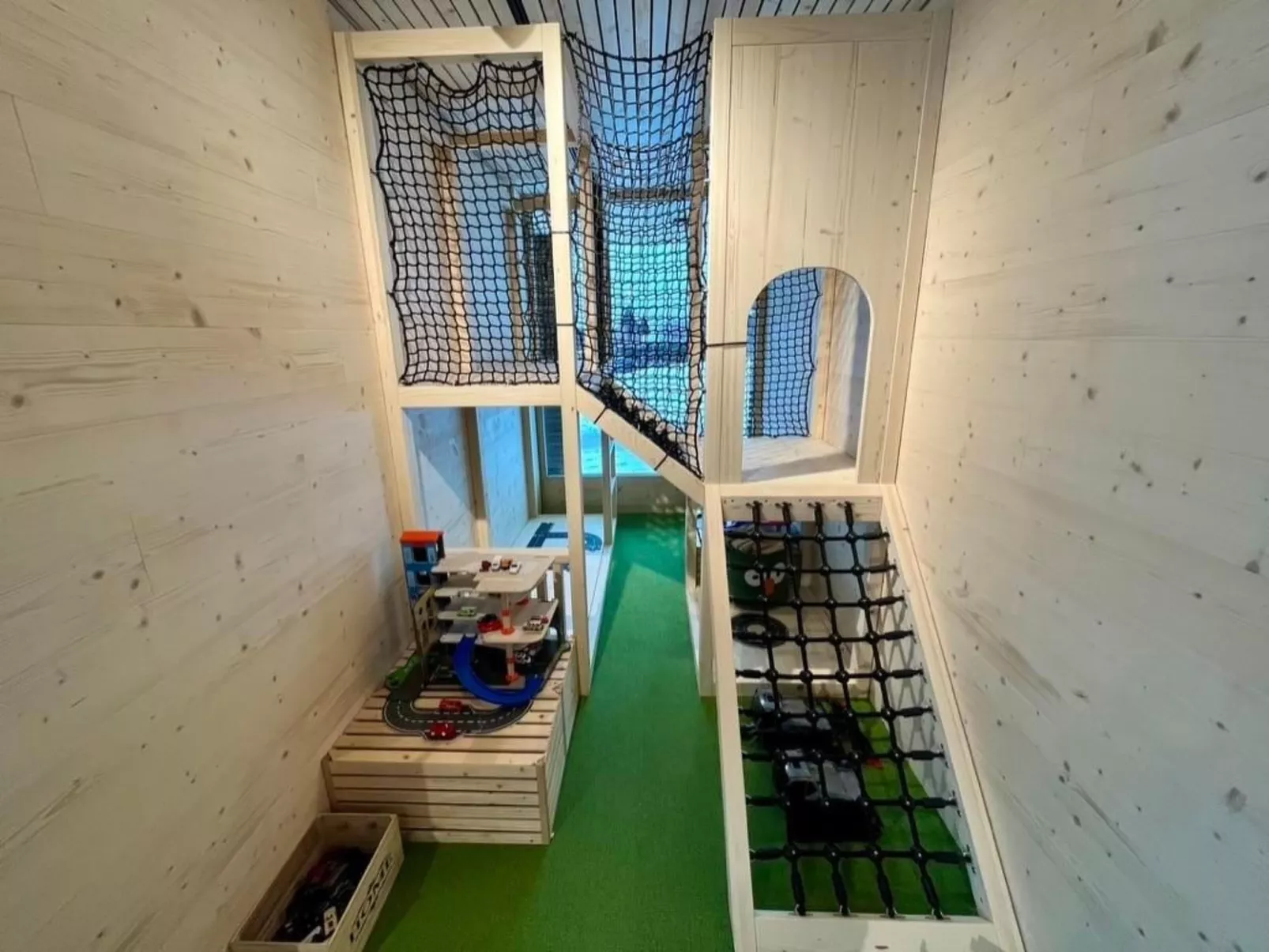 Brunni-Alpthal direkt an den Mythen-Bergen-Image-tags.info