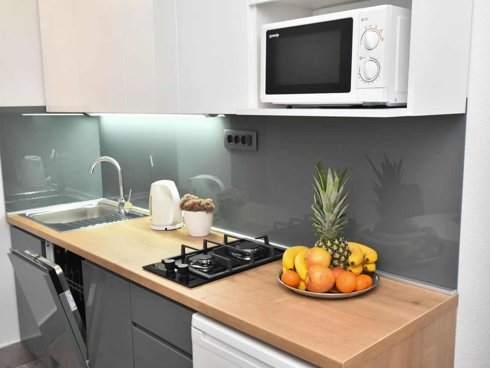 Apartment mit Terrasse