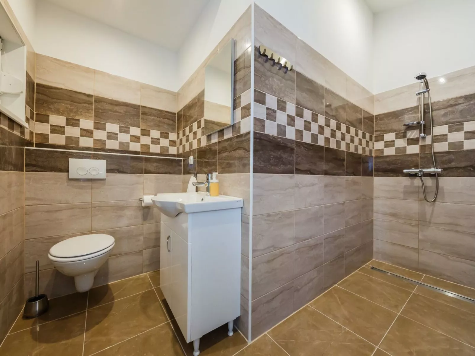 Villa Toni für 12 Personen in Kastel Stari