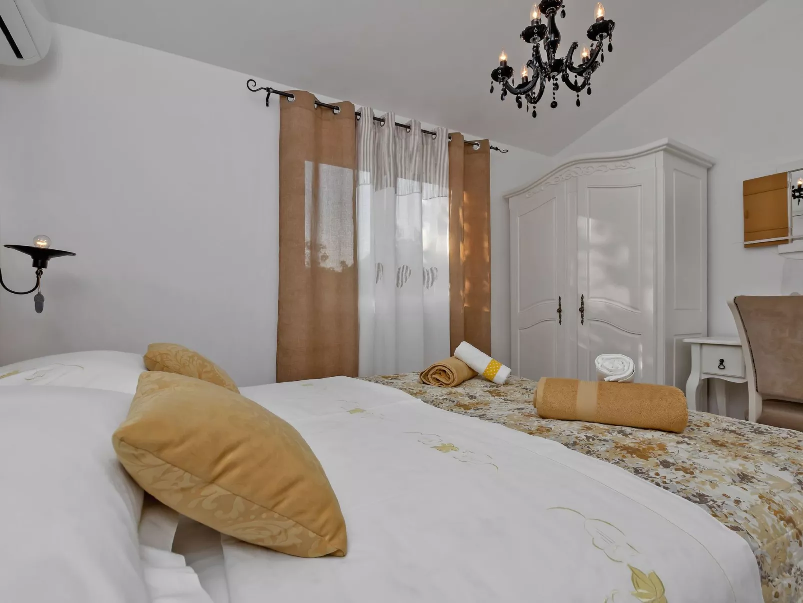 Villa Melita-Image-tags.info