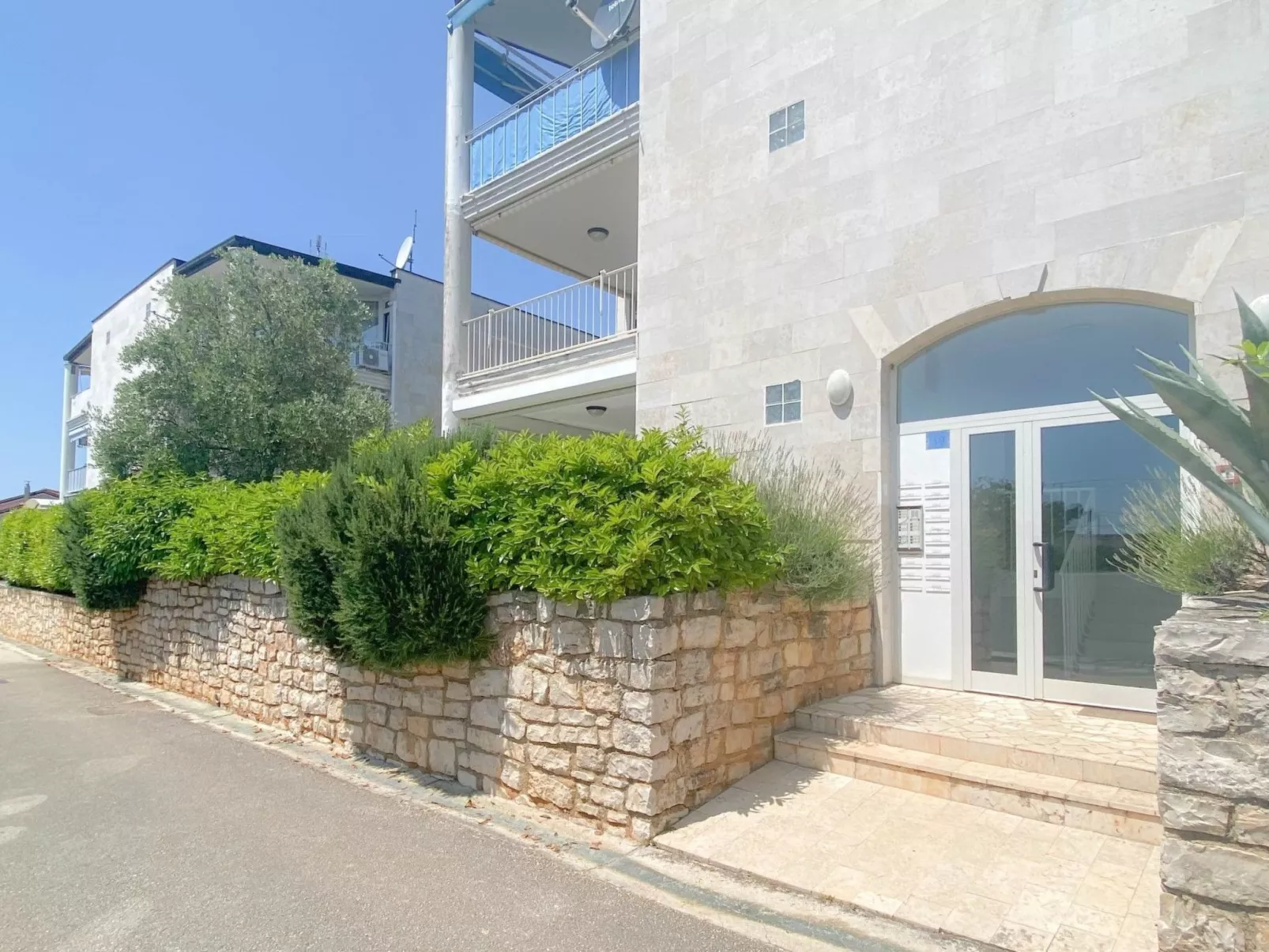 Wohnung "Romina" direkt am Strand-Buiten