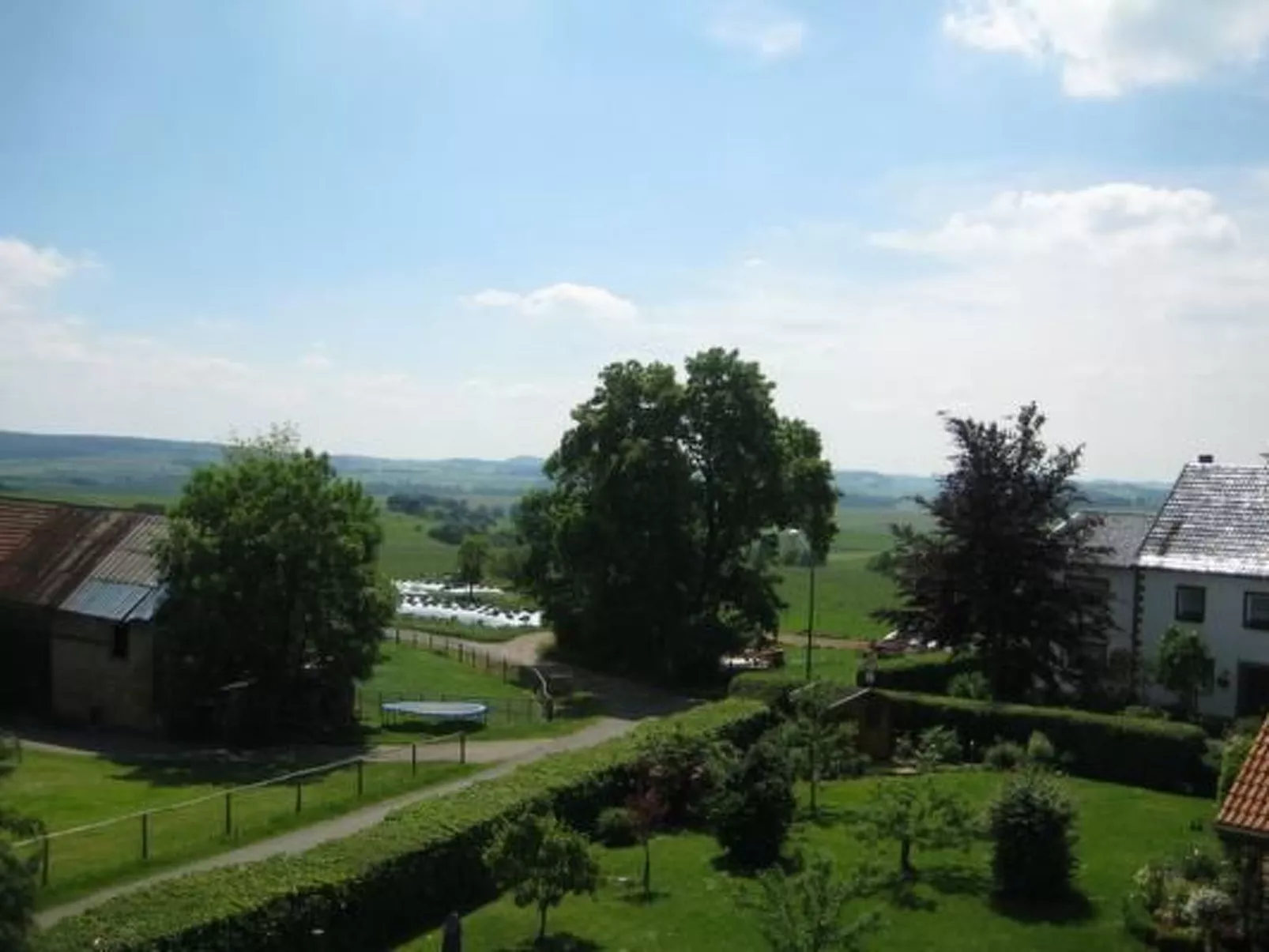 Ruhiges Ferienhaus in Lommersdorf mit Garten