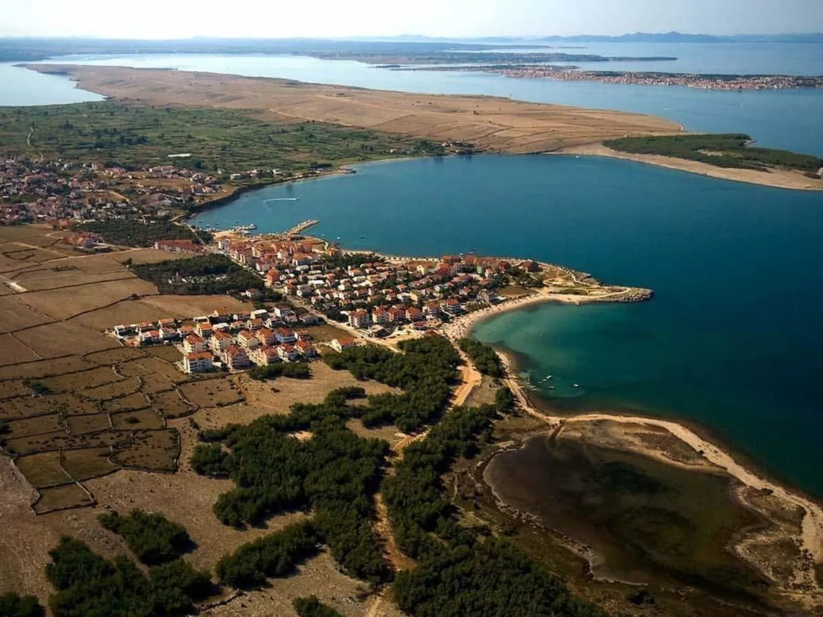 "Jeger" mit Terrasse-Buiten