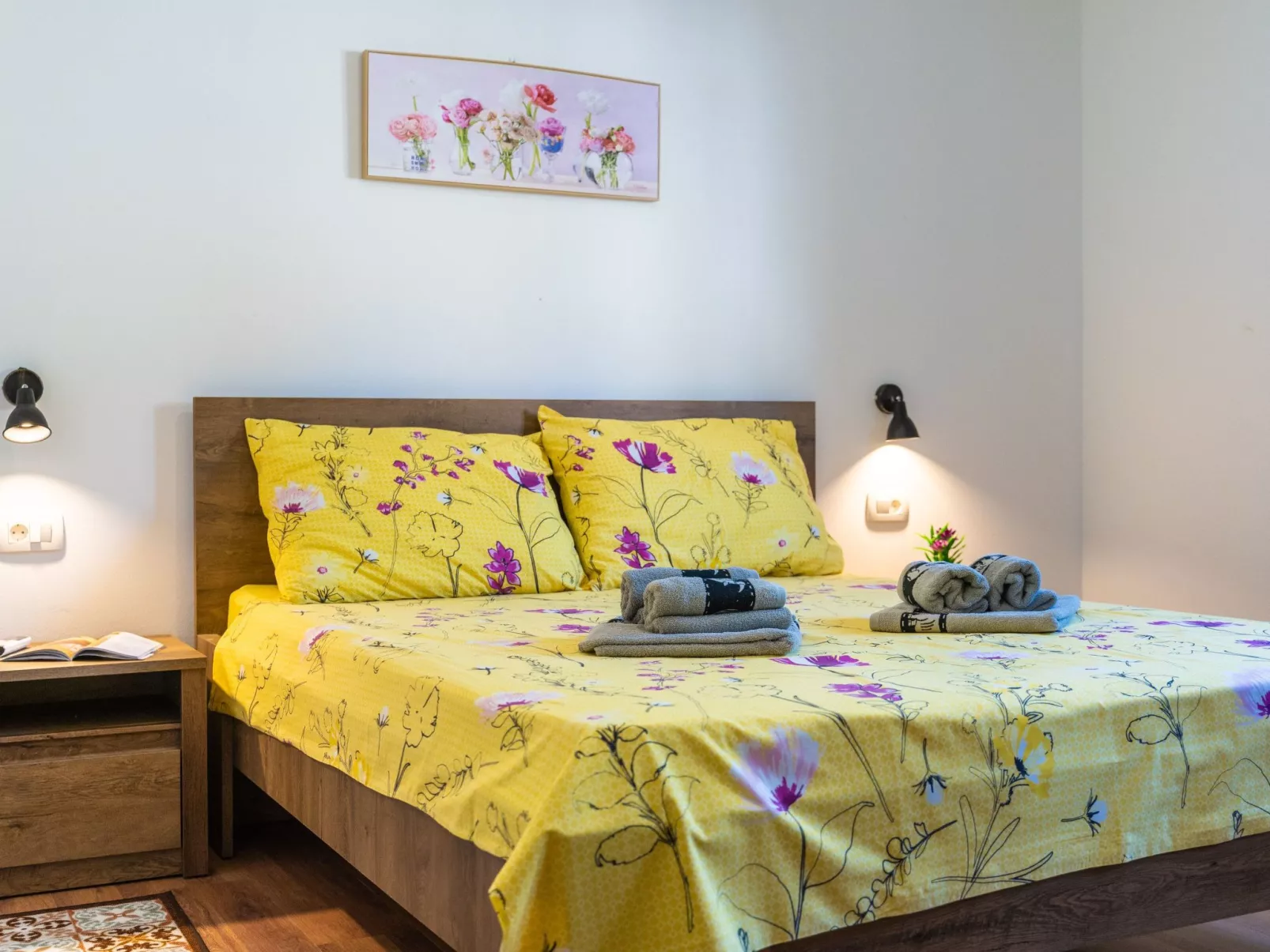 Elegantes Escape mit Pool und Panoramablick-Binnen