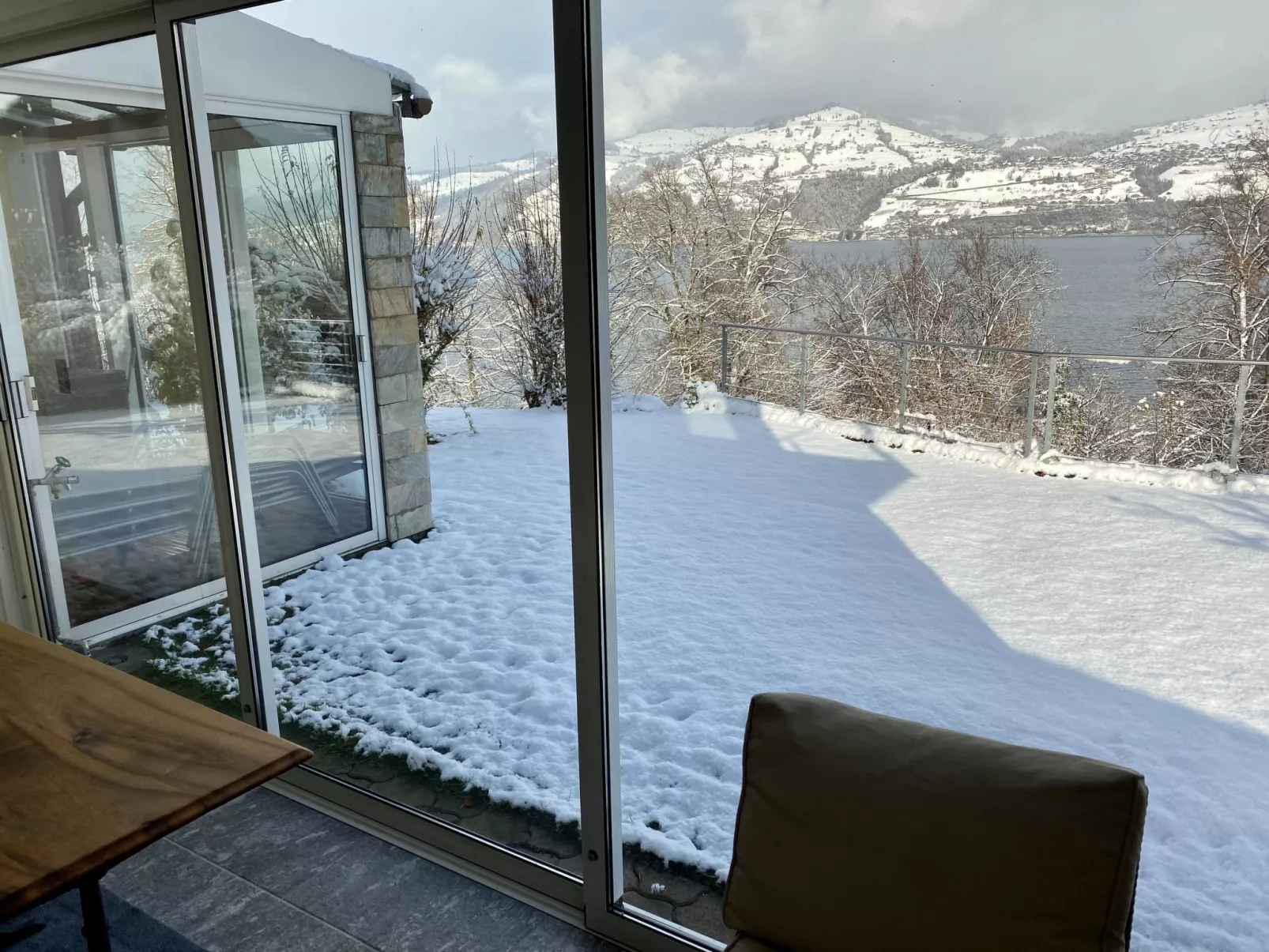 Seepark, direkt am See-Buiten