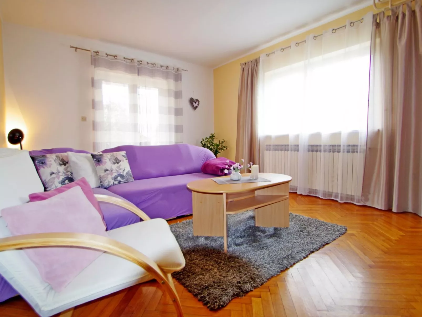 In Vorort von Pula, Valdebek-Image-tags.info