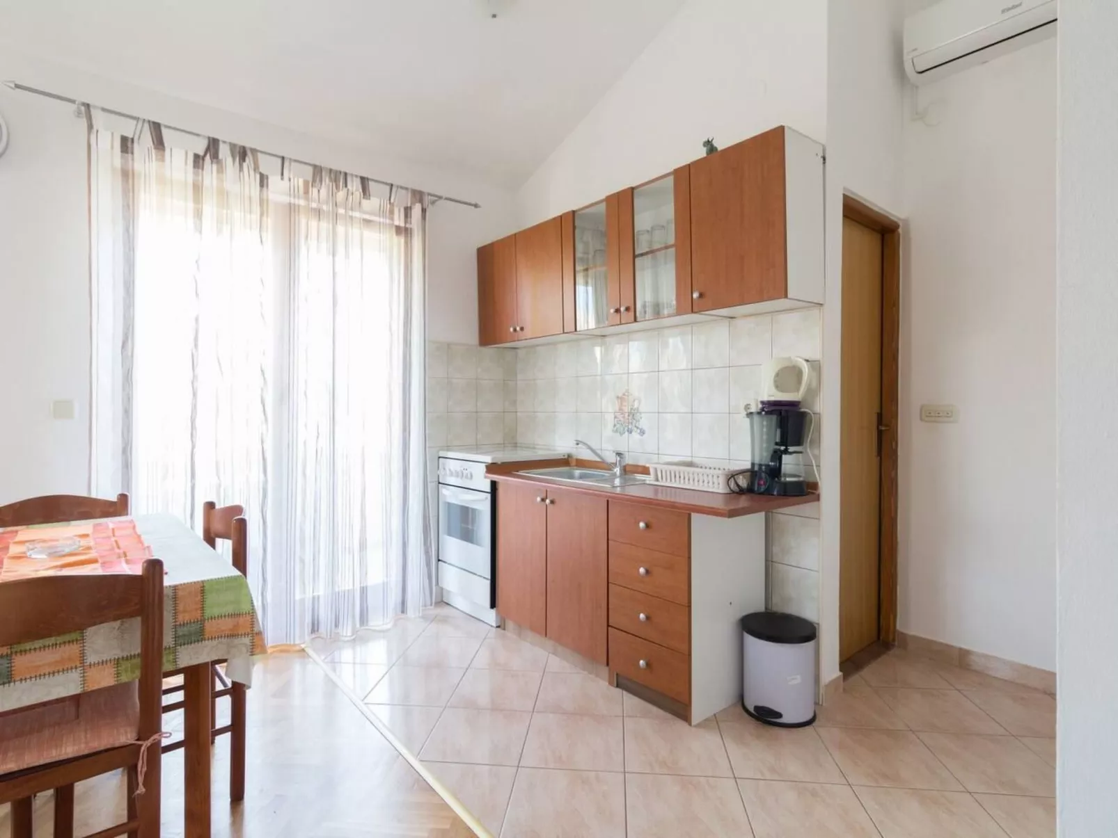 Wohnung Casa Nada02mit Terrasse - Agentur TA Leut