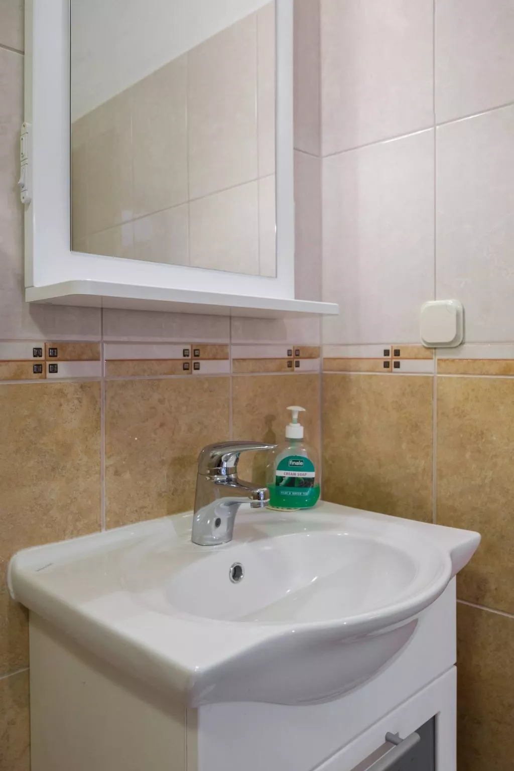 Luxuriöses Studio-Apartment mit Terrasse-Binnen