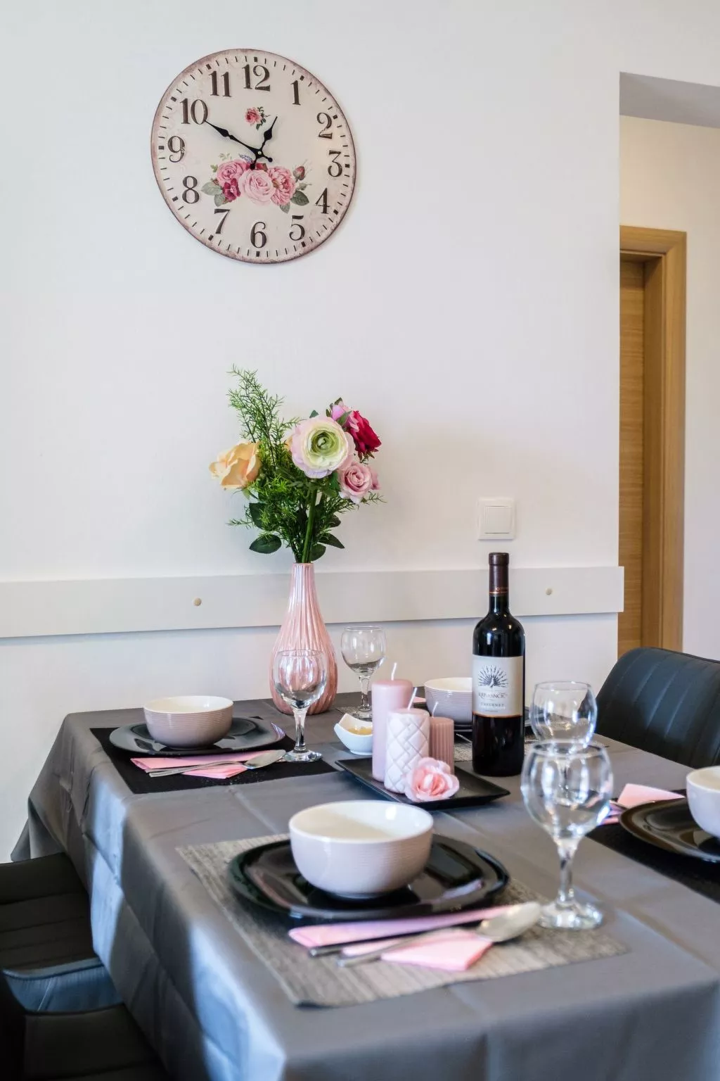 Wohnung "Ankora" mit Blick auf das Wasser-Image-tags.info