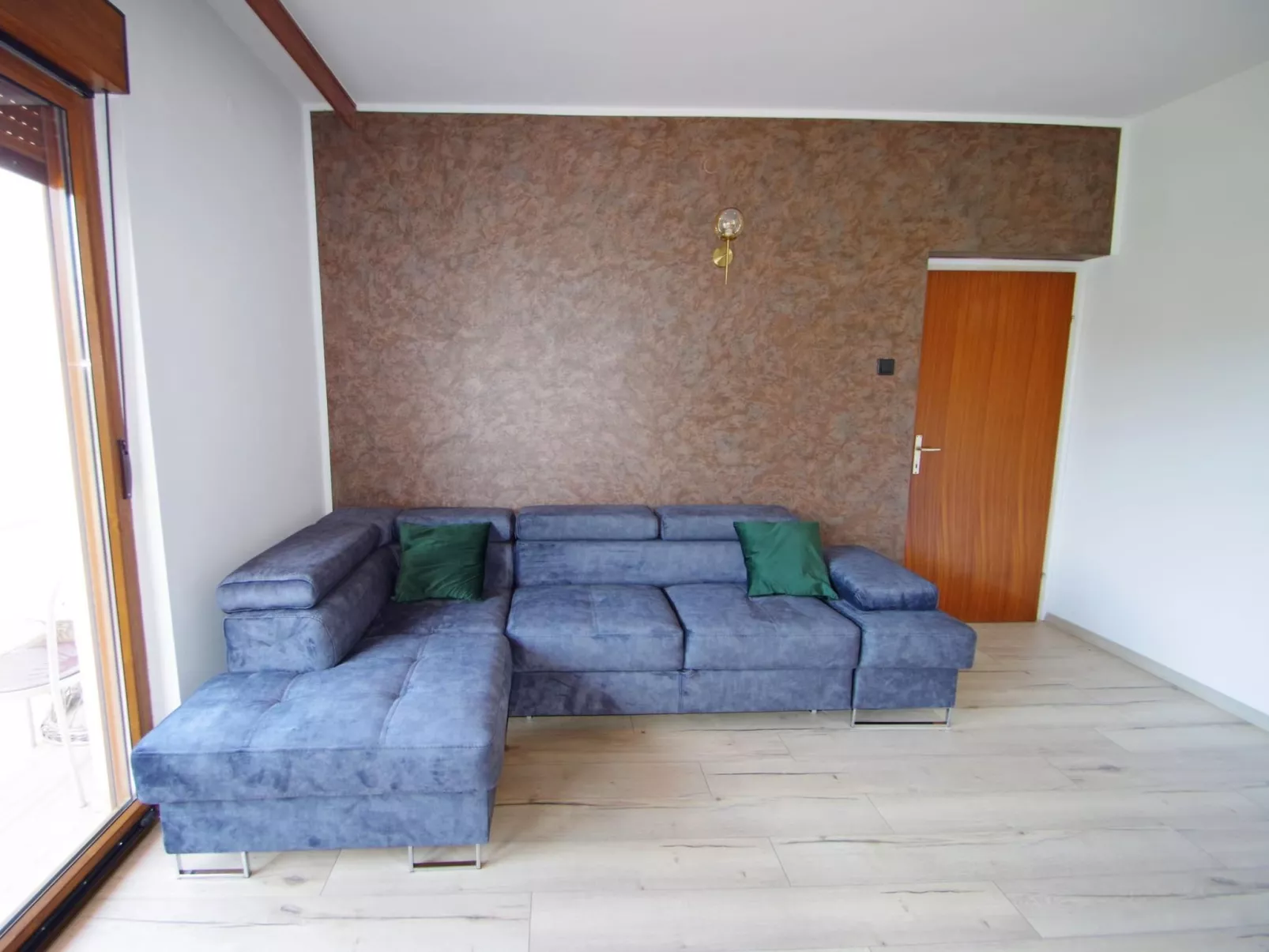 "Gortanova" mit privatem Balkon-Binnen