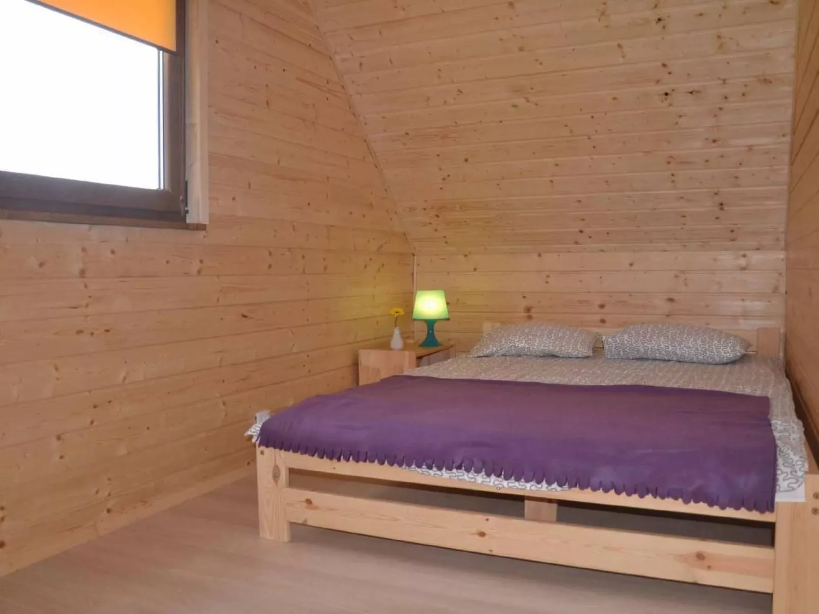 Modernes Ferienhaus in Biebrowo mit Grill, Garten und Terrasse-Binnen