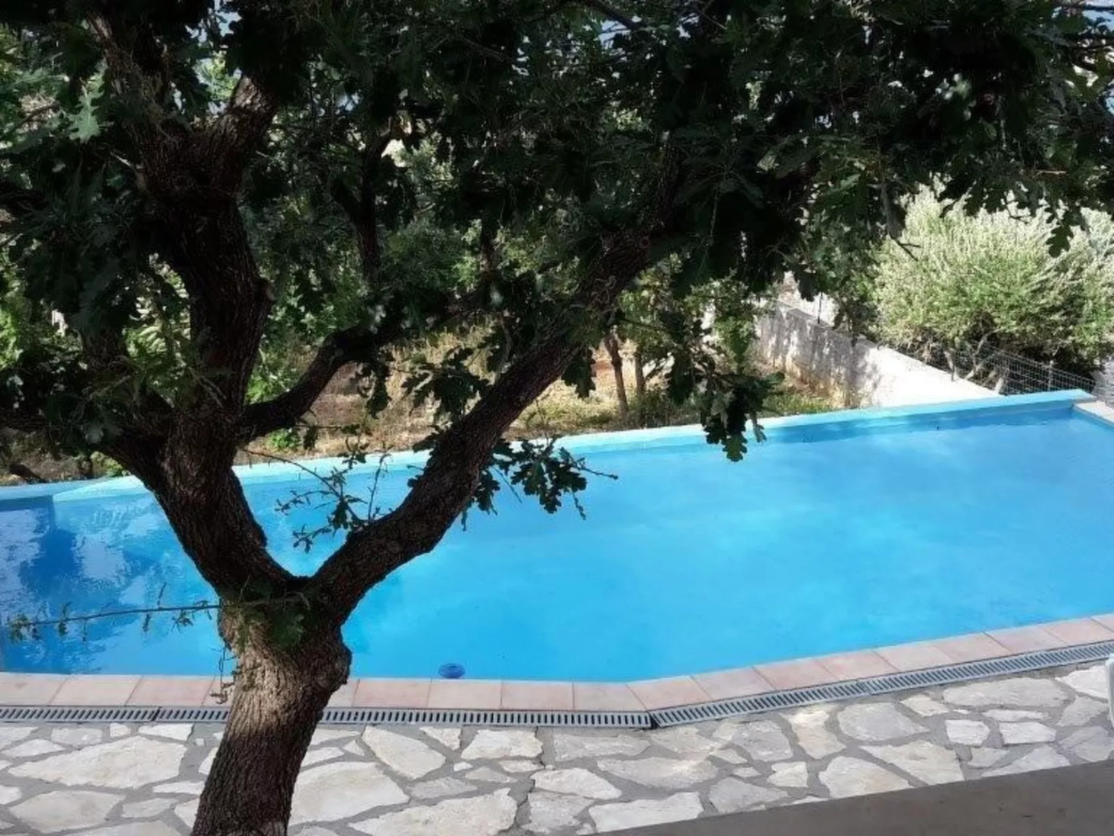 Für vier Personen mit Terrasse