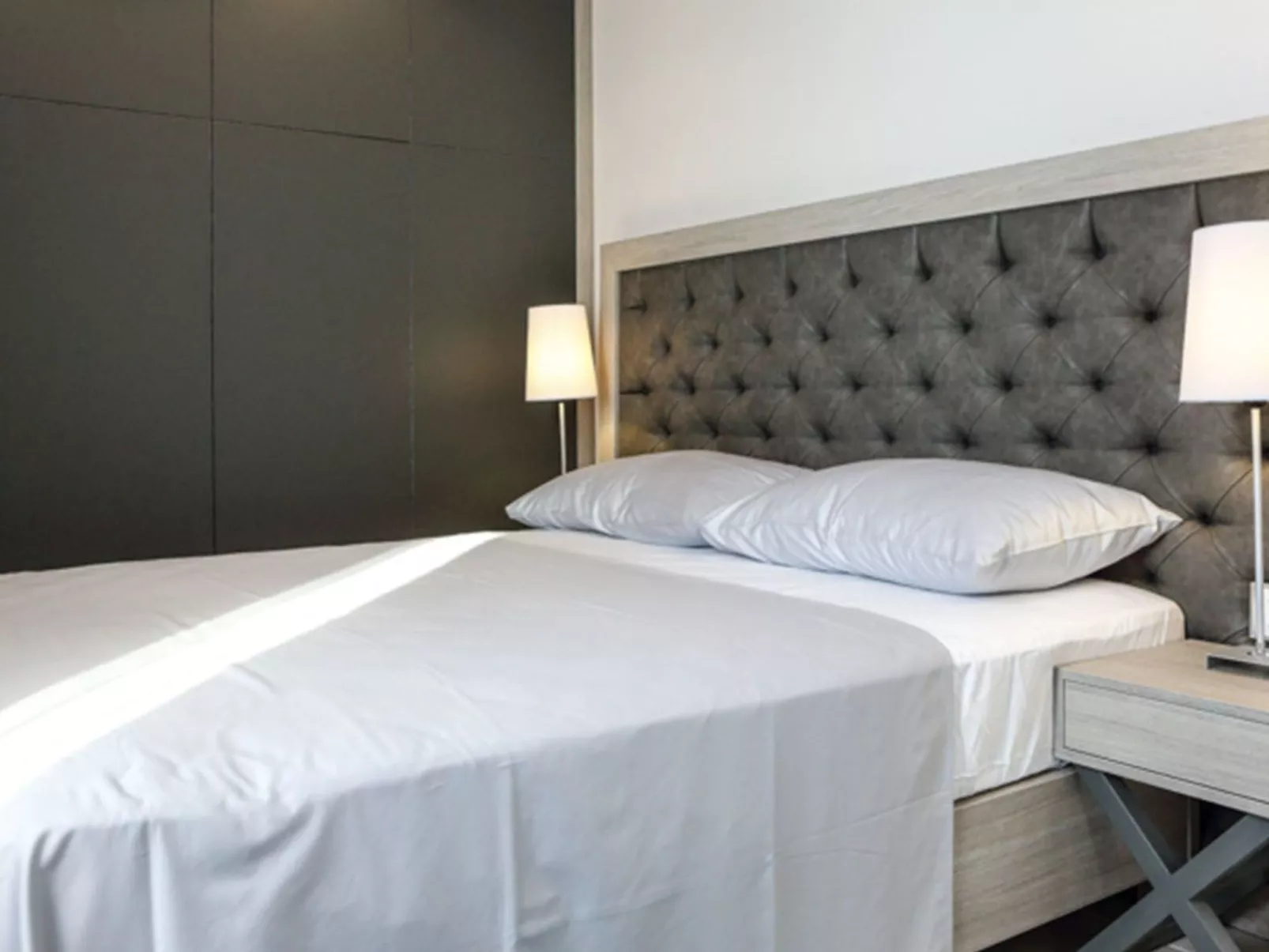 Luxusvilla Viola mit Pool, Sauna und Fitnessraum-Binnen