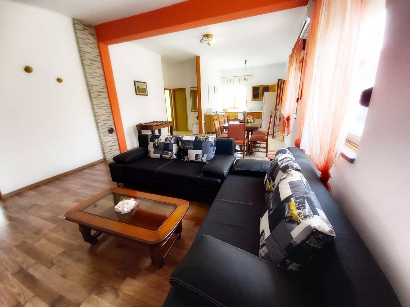 Haus in Sveti Kirin mit Privatem Pool, 4 Schlafzimmer-Binnen