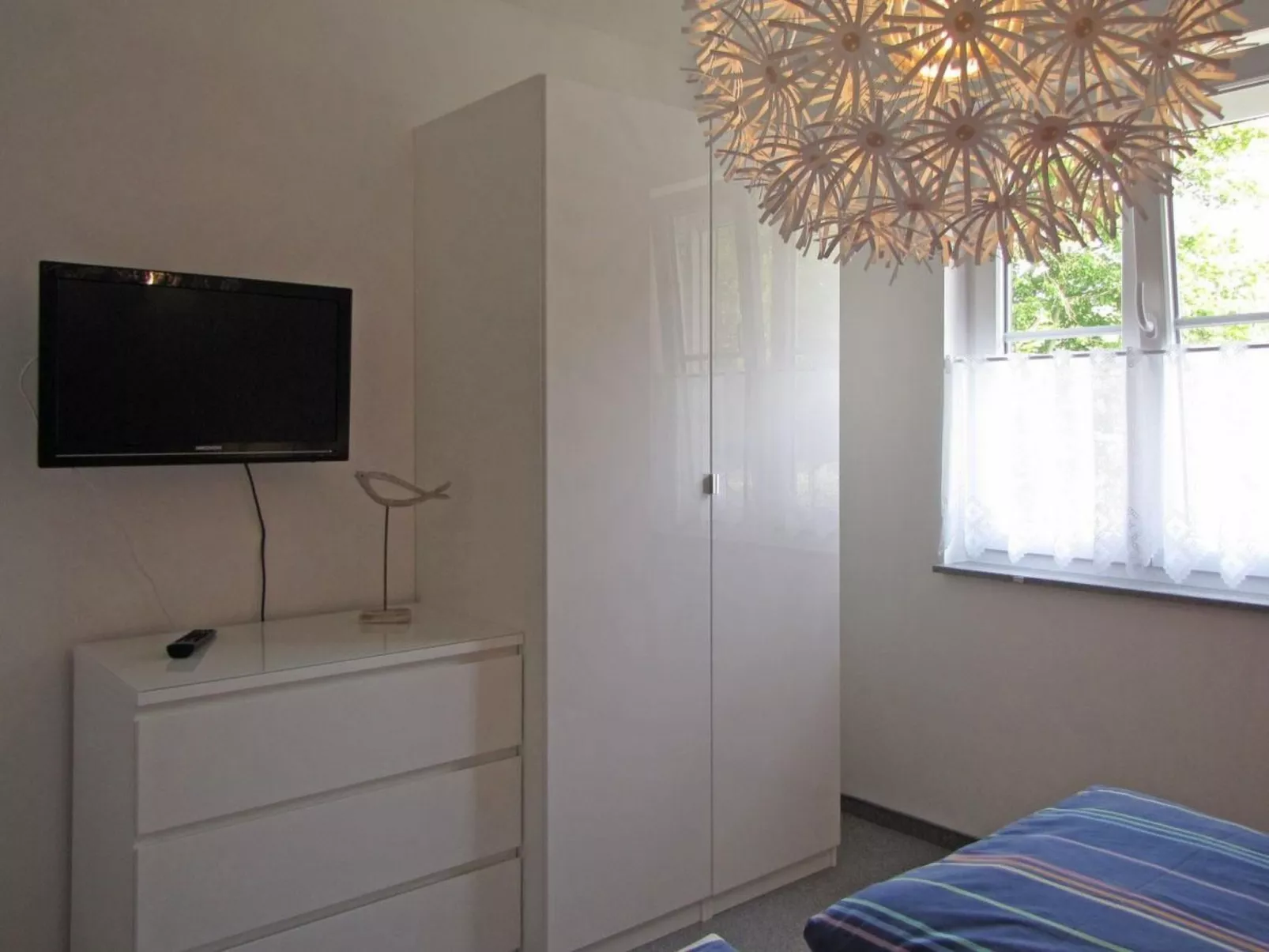 Mit Garten und Sauna-Image-tags.info