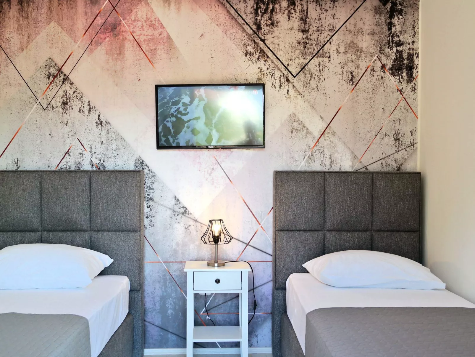 In Šilo mit Privatem Pool-Binnen