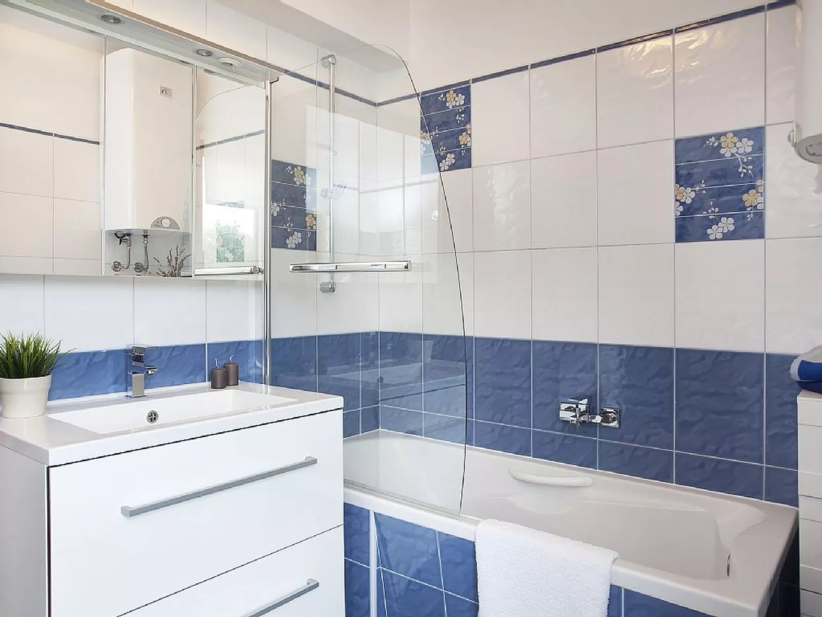 Vollständig freistehendes Haus mit schönem Garten-Binnen