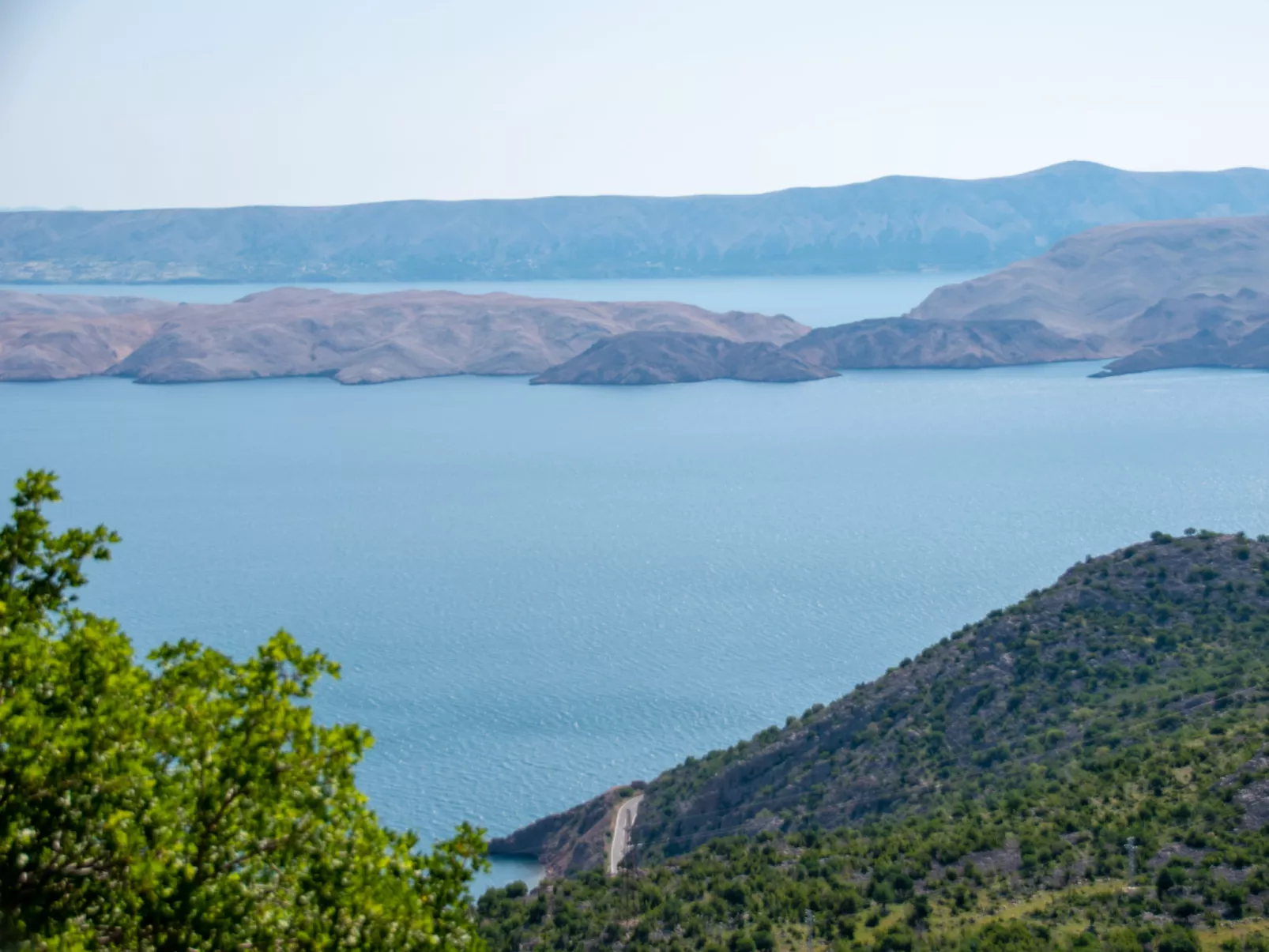 Wohnung auf zwei Etagen mit Terrasse und Balkon