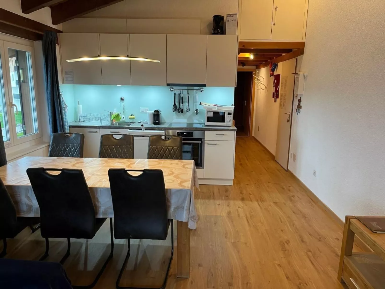 Aparthaus Surselva, direkt an der Skipiste-Image-tags.info