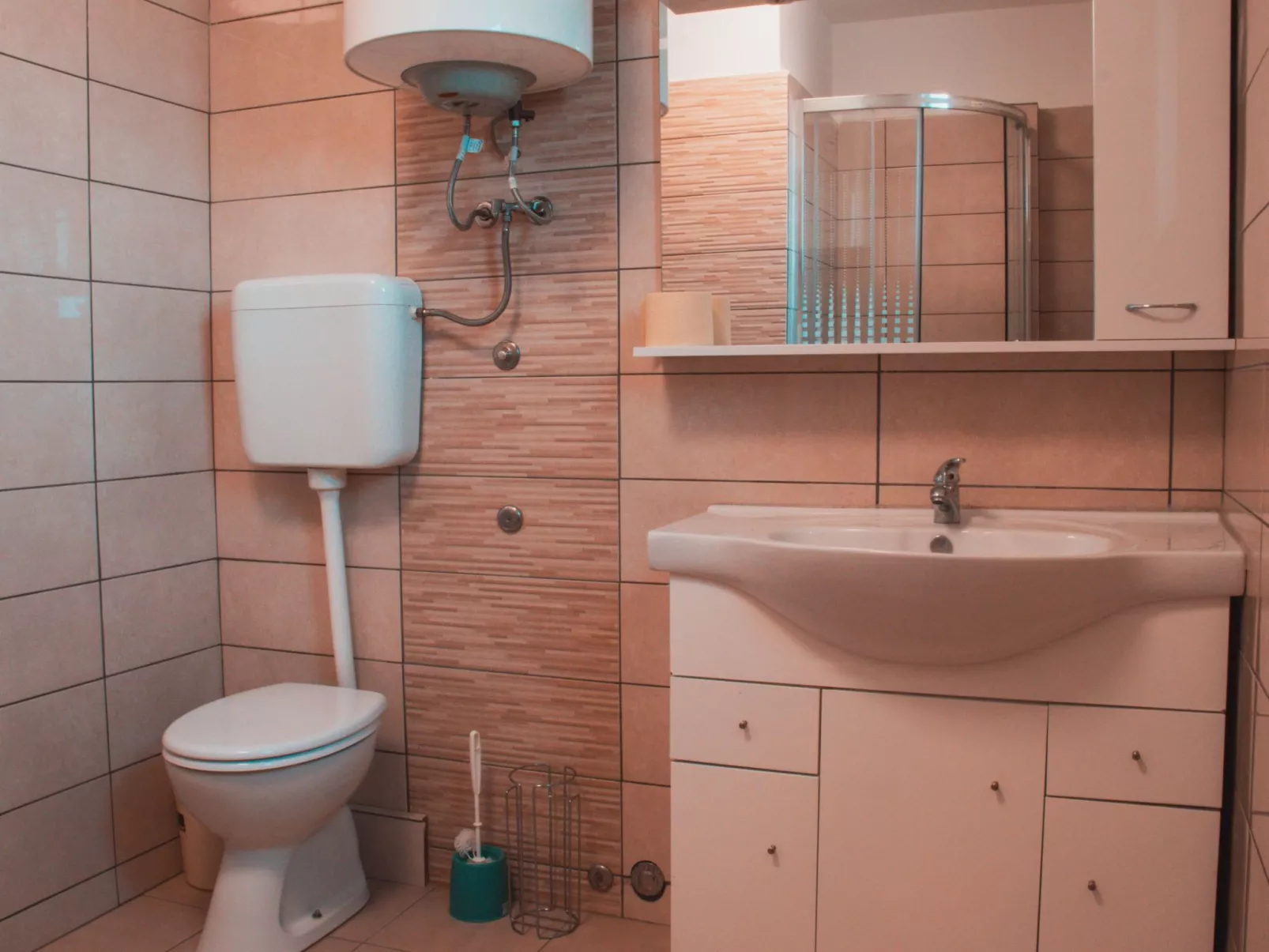 Deh 7, Dorf Štinjan-Binnen