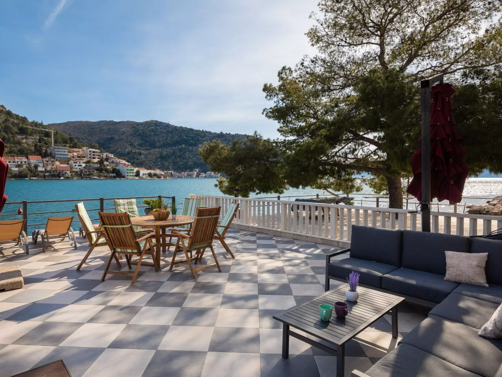 Sonnenaufgang an der Adria - Strandhaus-Binnen