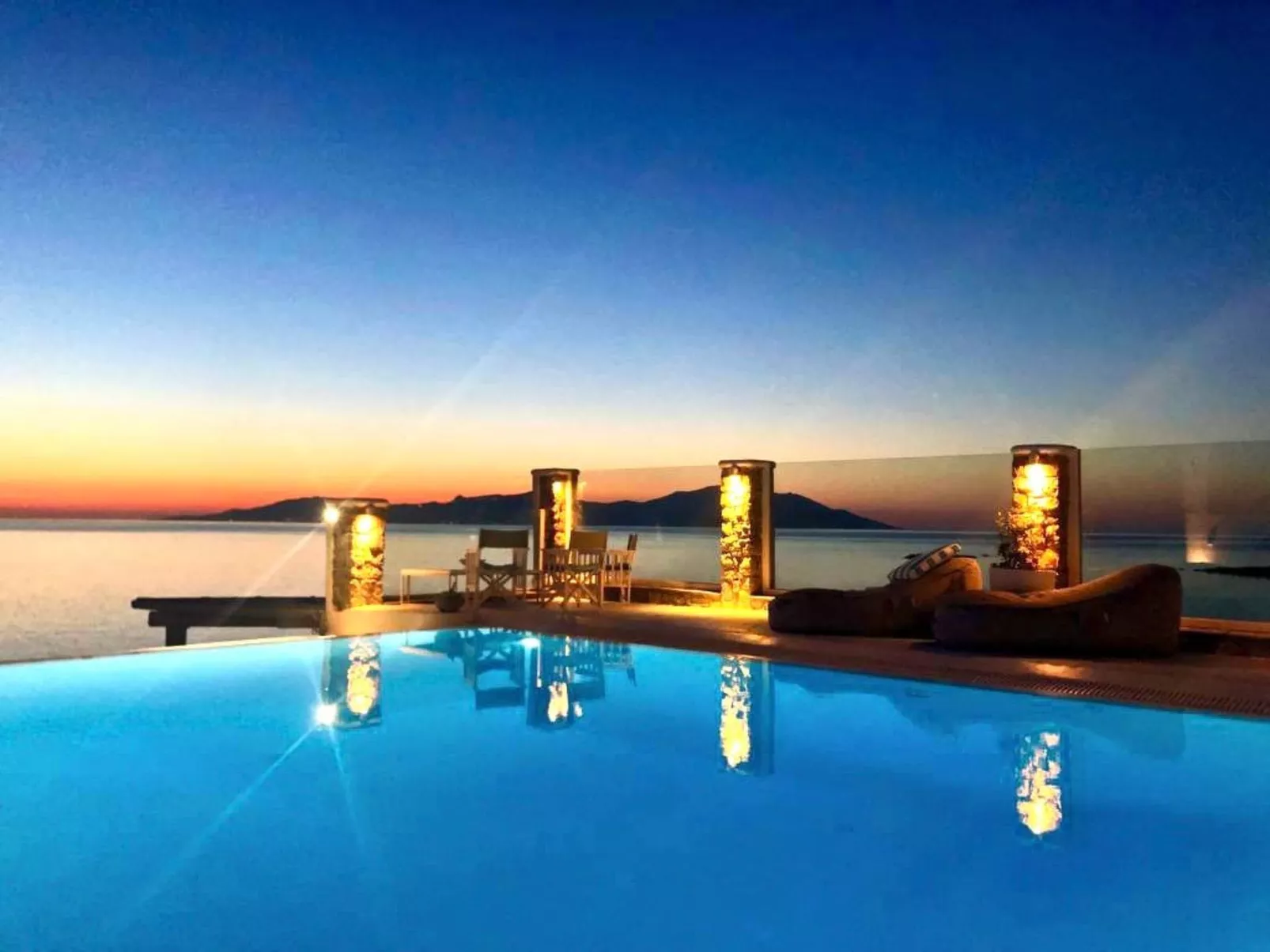 "Calypso Sunset" mit Terrasse-Buiten