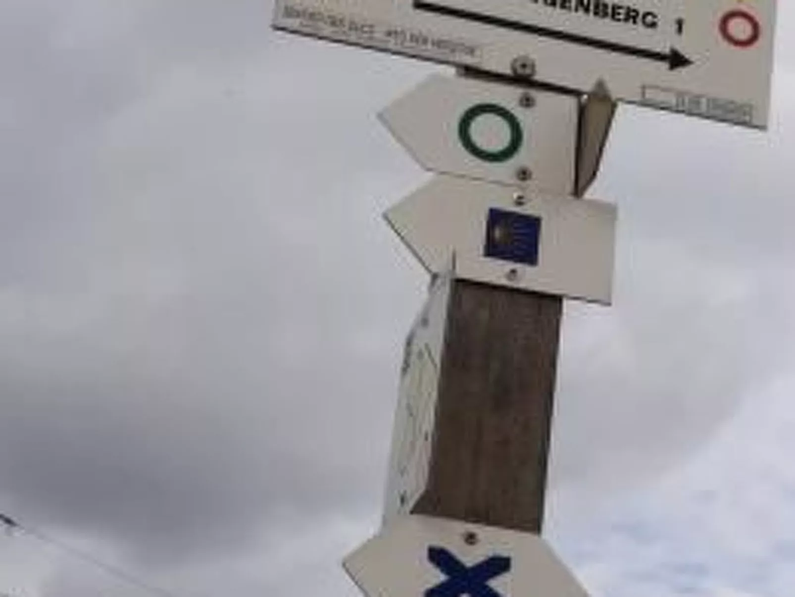 "Gite du forgeron" (Schmiedehaus)-Buiten