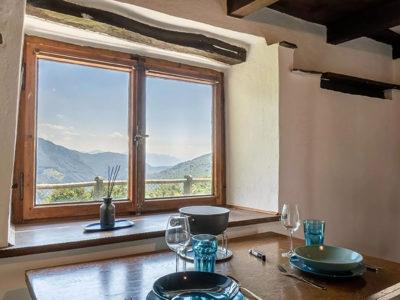 Piccolo amore-Binnen