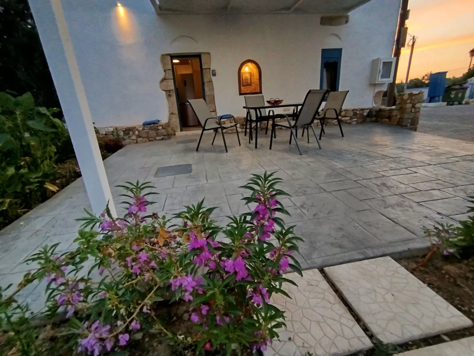 "Großvaters Haus", ein 150 Jahre altes Steinhaus