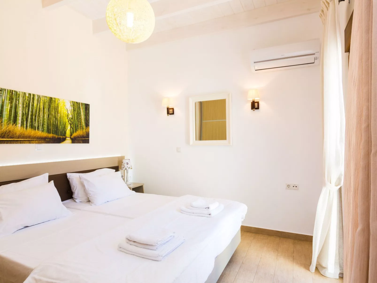 Villa "Kampos" mit eigenem Pool